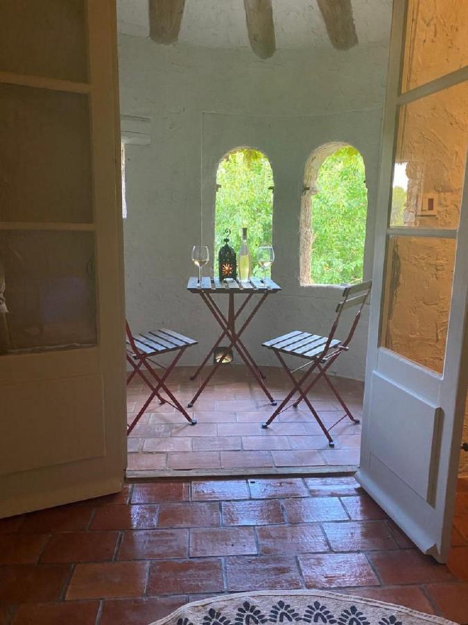 Domaine Le Petit Hameau Aparthotel Cotignac Kültér fotó