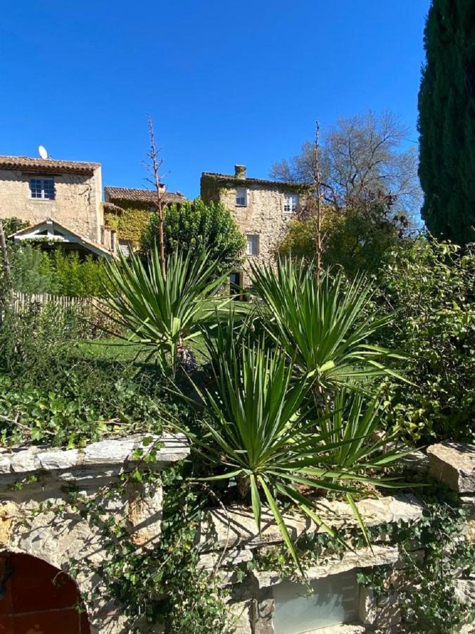 Domaine Le Petit Hameau Aparthotel Cotignac Kültér fotó